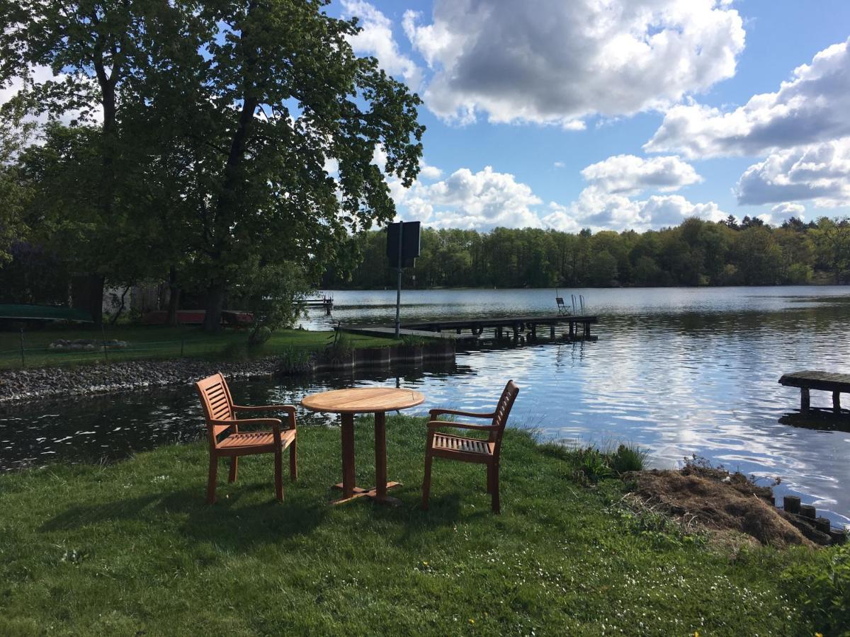 Schoene 3Zimmer Ferienwohnung Direkt Am Baalensee Fürstenberg-Havel Εξωτερικό φωτογραφία